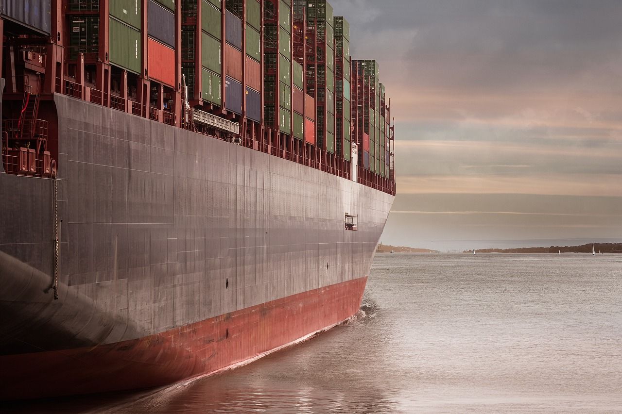 Jak transportowane są kontenery?