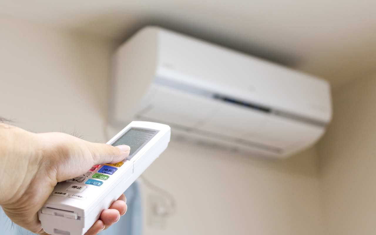 Jakie są koszty założenia klimatyzacji w domu?