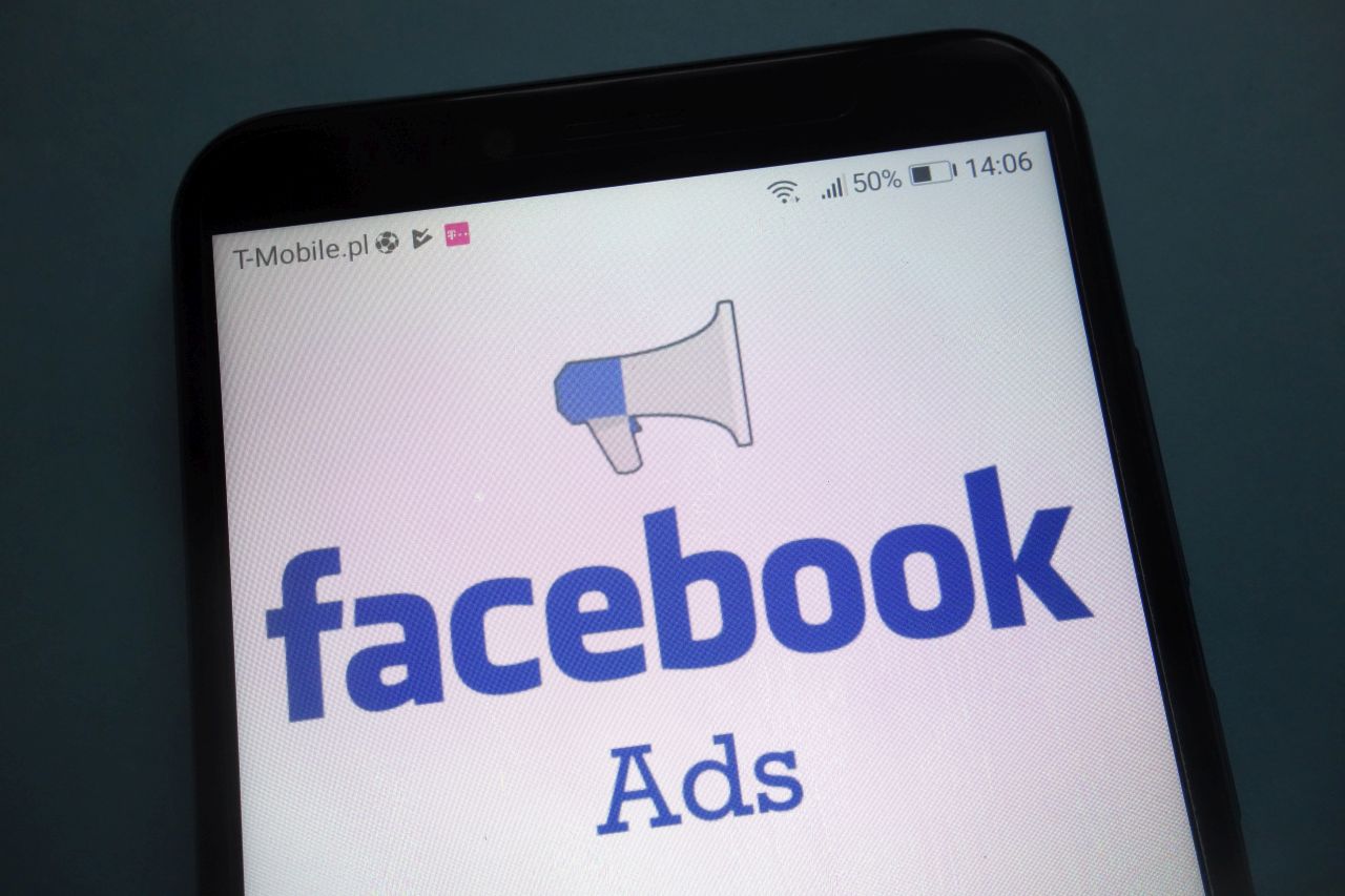 facebook-ads-reklama-online-digital-marketing-biznes-i-uslugi